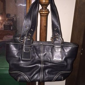 ❤️Black Coach satchel❤️